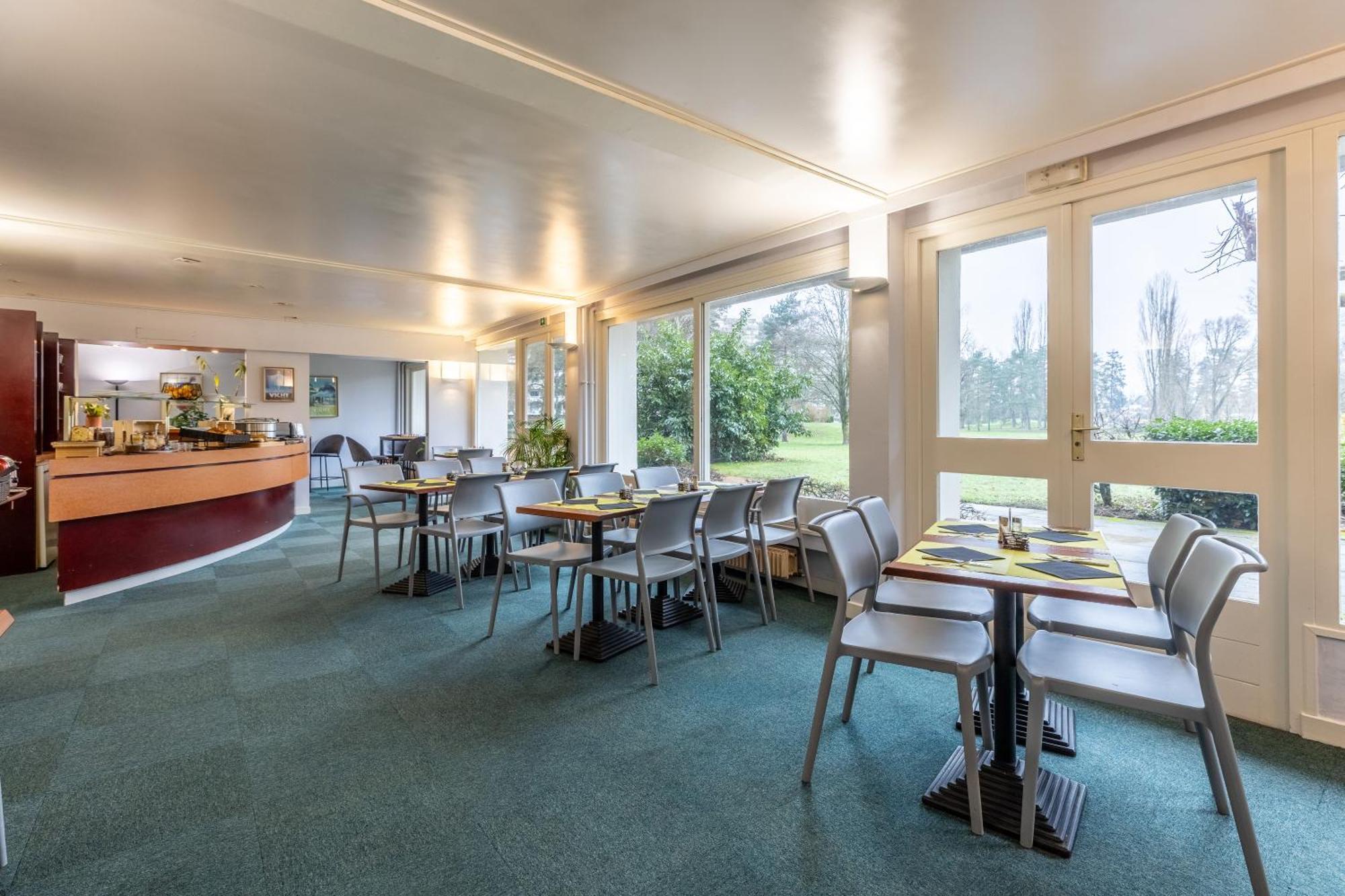 Brit Hotel Le Parc Vichy 贝勒里夫·苏尔·阿列尔 外观 照片