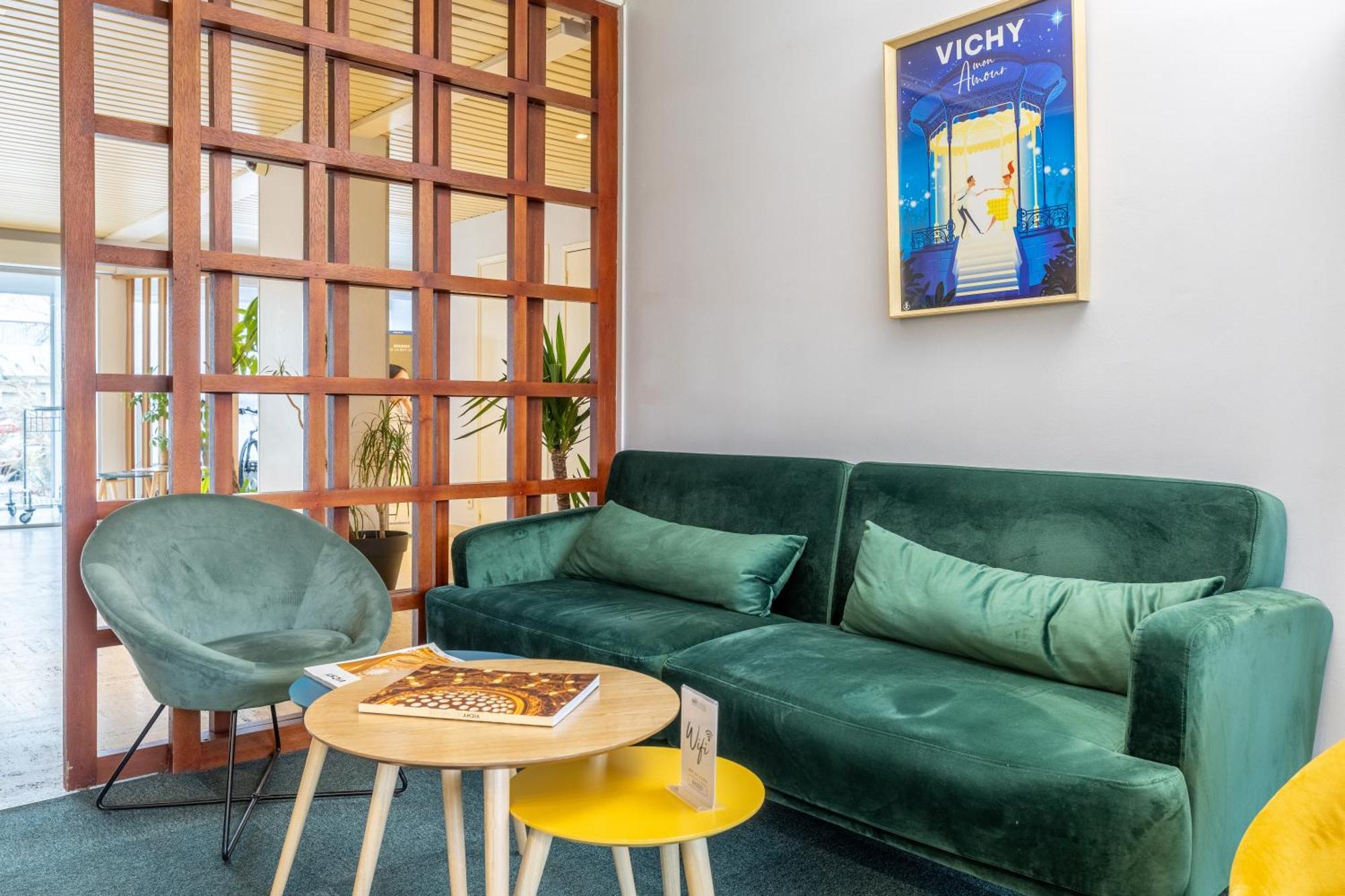Brit Hotel Le Parc Vichy 贝勒里夫·苏尔·阿列尔 外观 照片