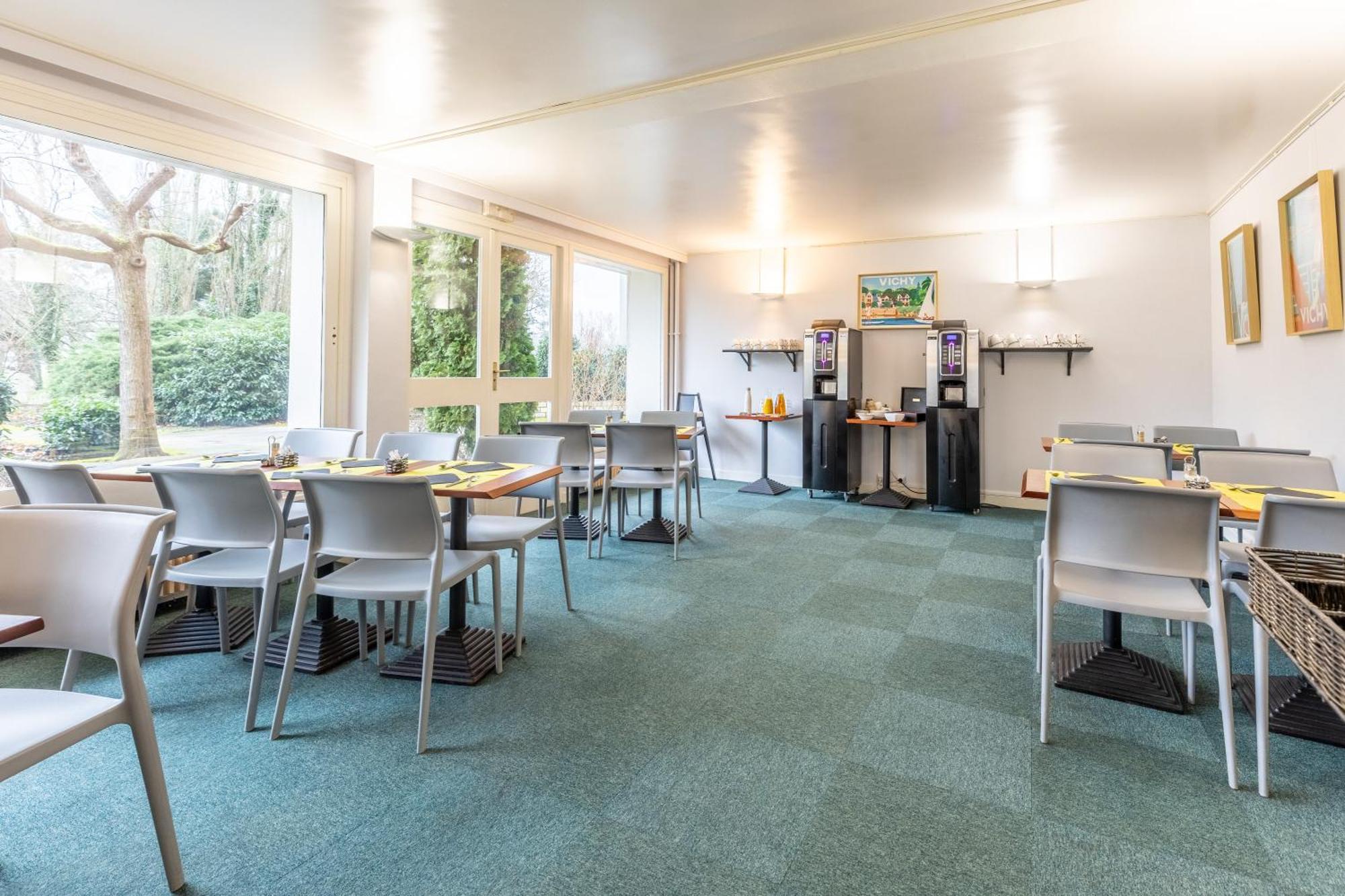 Brit Hotel Le Parc Vichy 贝勒里夫·苏尔·阿列尔 外观 照片