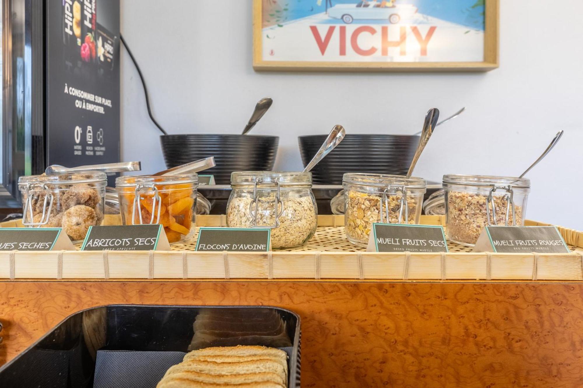 Brit Hotel Le Parc Vichy 贝勒里夫·苏尔·阿列尔 外观 照片